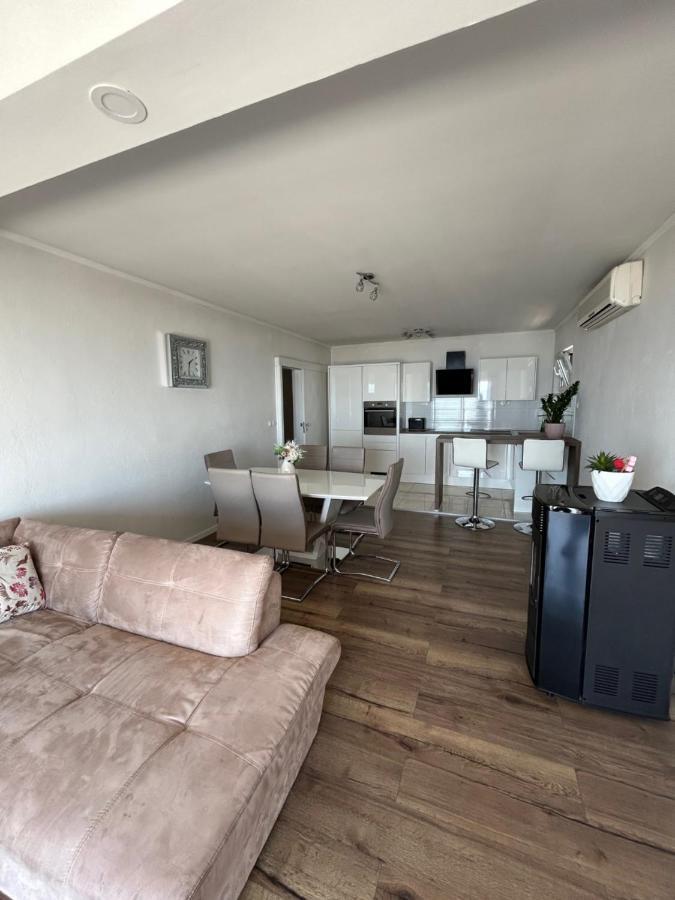Apartmani Tomas Tučepi Extérieur photo
