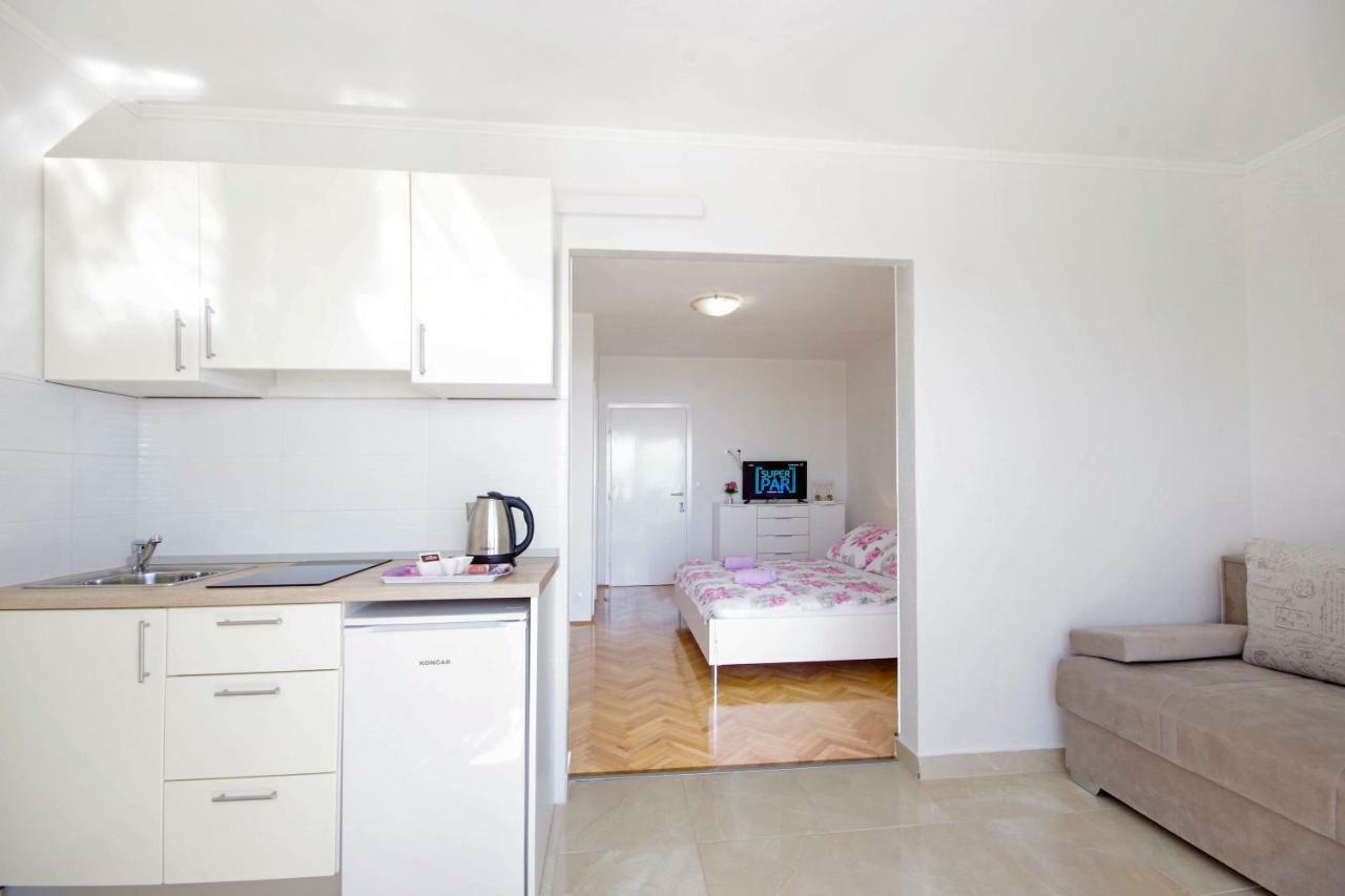 Apartmani Tomas Tučepi Extérieur photo
