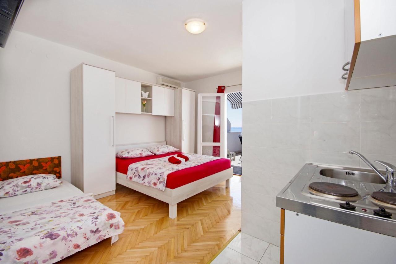 Apartmani Tomas Tučepi Extérieur photo