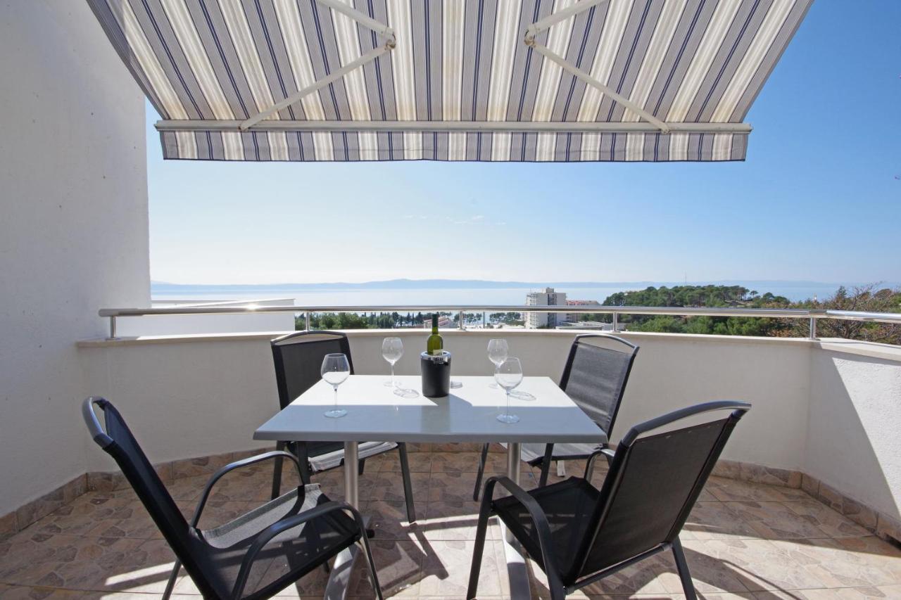 Apartmani Tomas Tučepi Extérieur photo