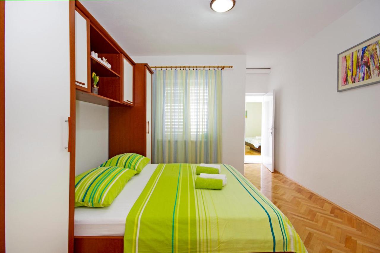 Apartmani Tomas Tučepi Extérieur photo